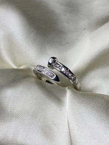 Nail Ring
