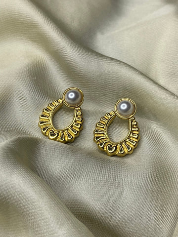 Earring