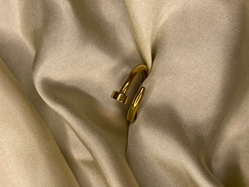 Nail ring